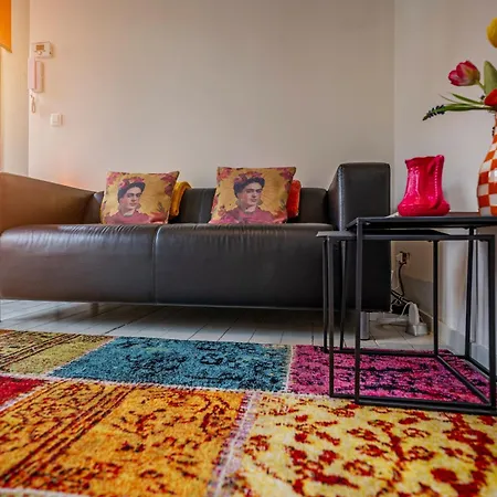 Hot Spot In Trendy Area - 2p Duplex * 안트베르펜